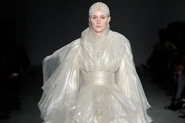 British Vogue's Kate Phelan to select Fashion Museum’s Dress of the ...