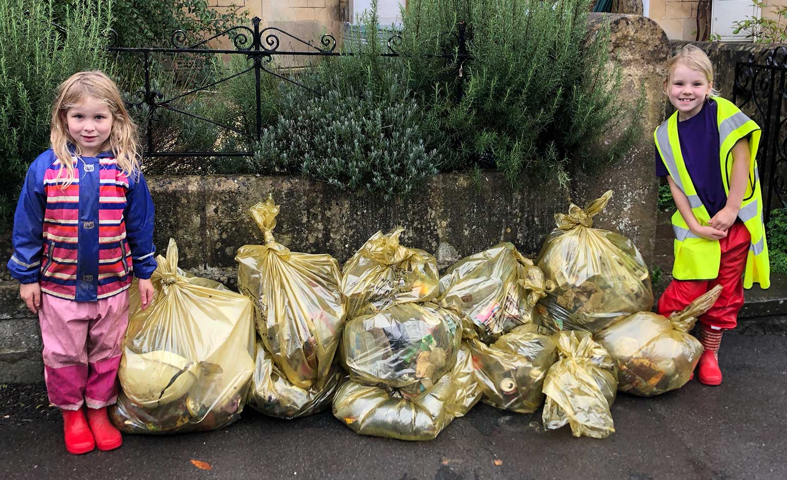 Communities across Bath thanked for their "fantastic litter picking