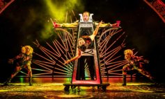 Review | Magic Goes Wrong – The Theatre Royal, Bath