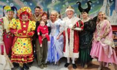 Pantomime cast make special visit to hospital’s Children’s Ward