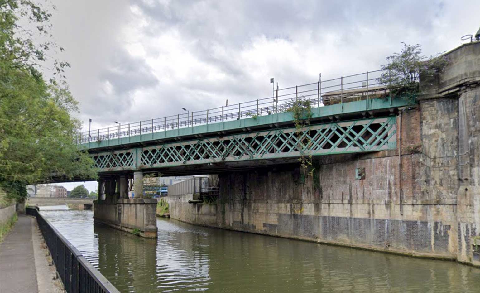 Council approves emergency repairs on historic Bath bridge