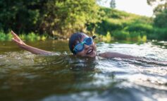 Warning as children fall ill after swimming in the River Avon
