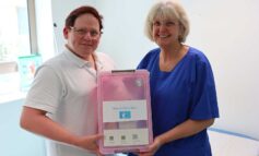 RUH patients given new mouth care boxes to support oral hygiene