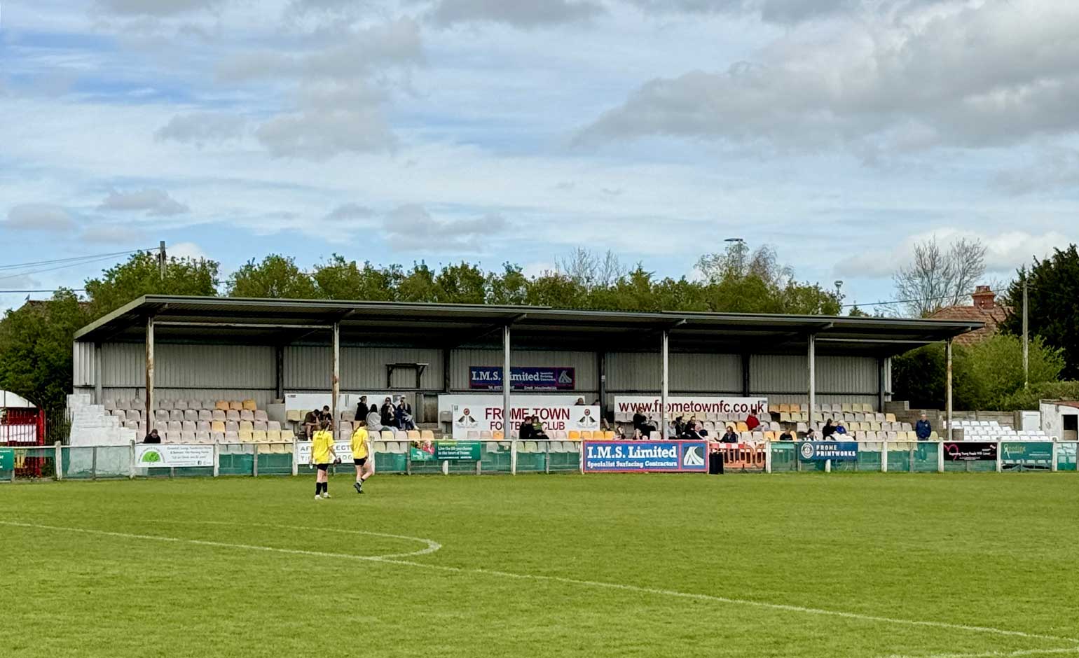 Regula hits hat-trick as Larks storm back for derby win at Frome