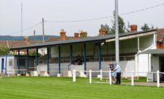 Ten-man Odd Down concede double to promotion-chasing Wells