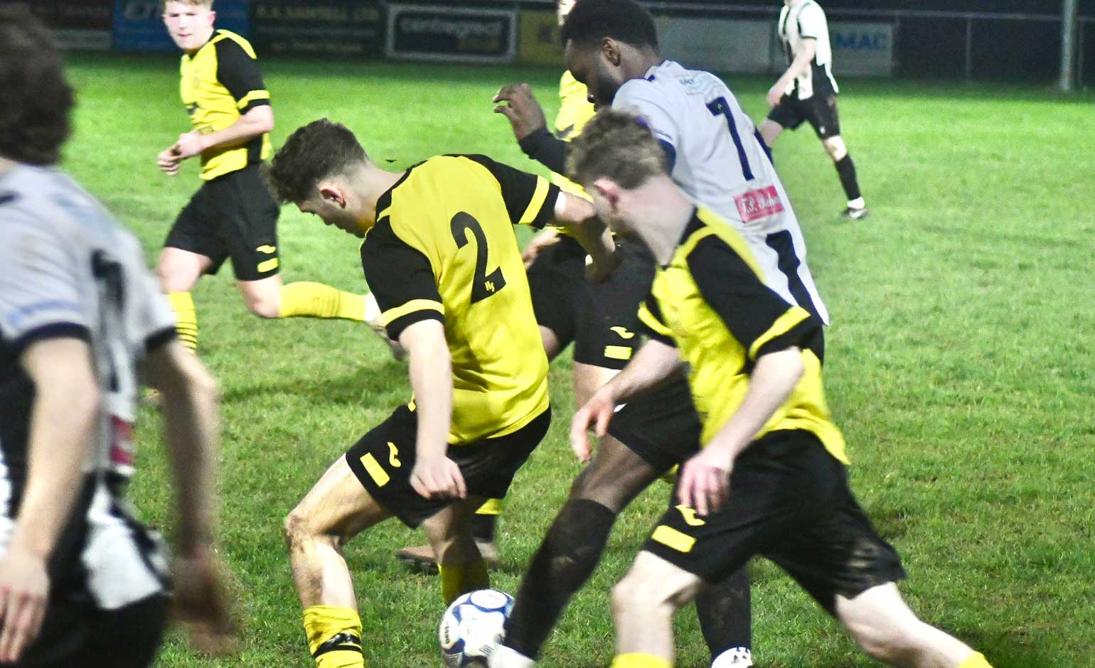 Last-gasp goal hands Down victory in front of tiny crowd at Cheddar