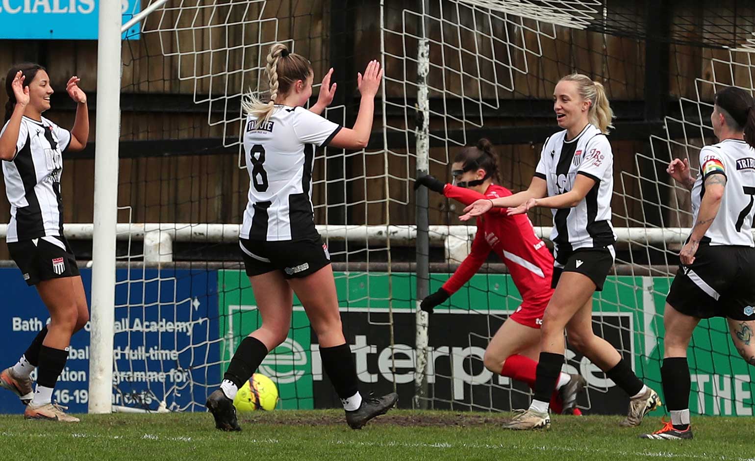Bath City Women give league leaders Corsham a tough afternoon