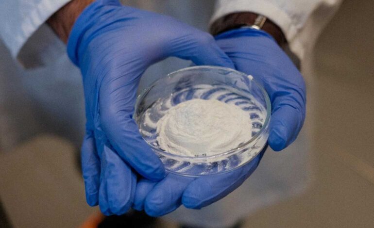 Bath startup secures €4.1 million to scale plastic-free material