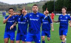 Depleted Larkhall undone by Farm loanee after Good Friday draw