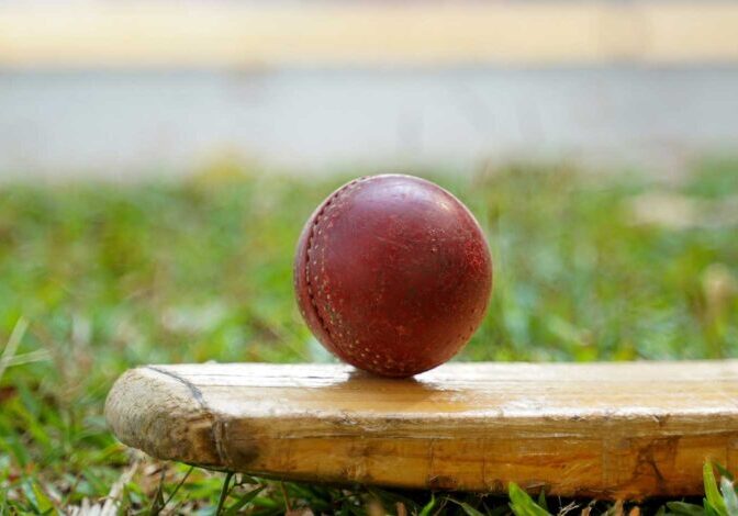 Hampset 1st XI recorded a fine win over Chew Valley but the 2nd XI and Sunday XI lost to Bath Spa University and Bristol Sri Lankans opposition respectively