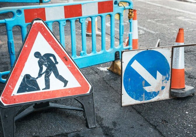 roadworks-sign-ss